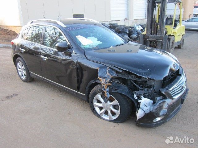 Разбор на запчасти Infiniti EX35