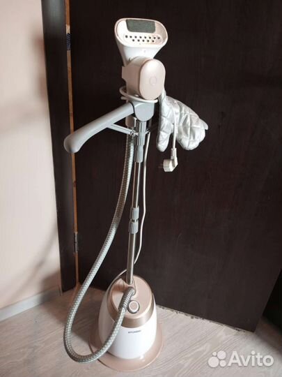 Отпариватель вертикальный Hyundai