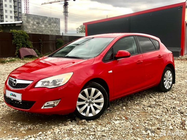 Opel Astra 1.6 МТ, 2012, 108 000 км