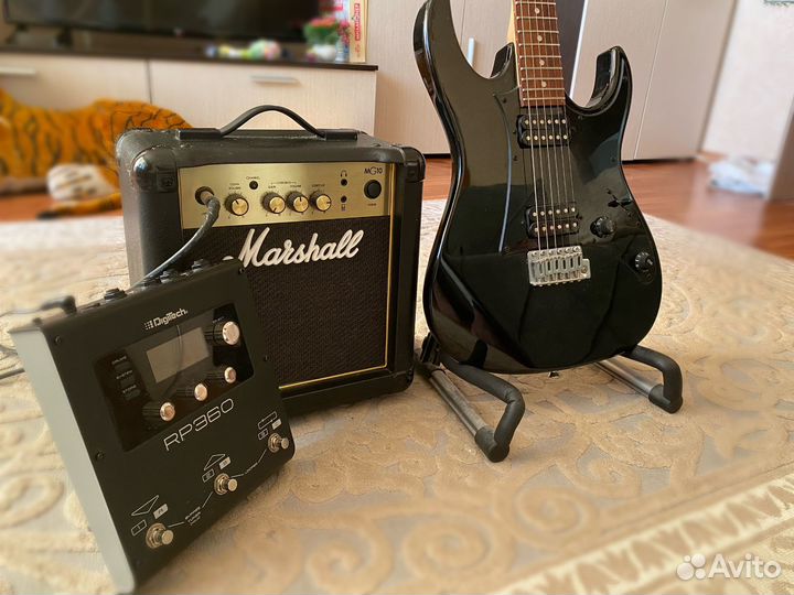 Электрогитара с комбиком и процессор эффектов