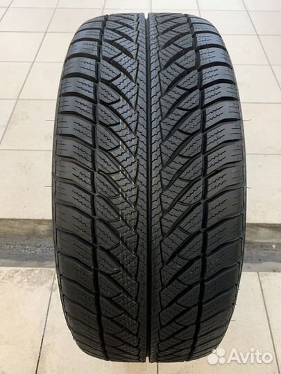 Goodyear UltraGrip 8 Performance 245/45 R18 100V