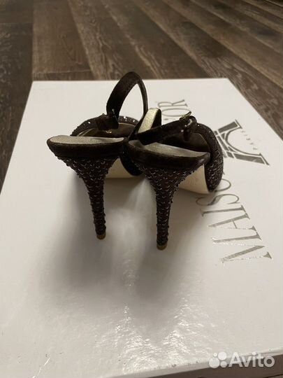 Босоножки loriblu