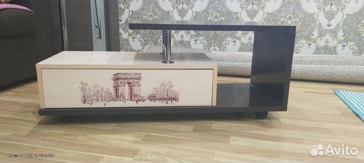 Тумба под телевизор