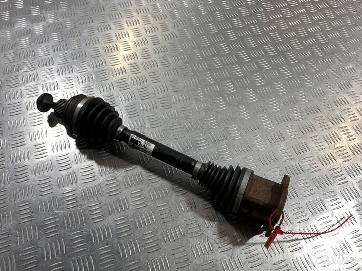 Полуось передняя Audi A5 8T рест. 2015 8K0407271AL