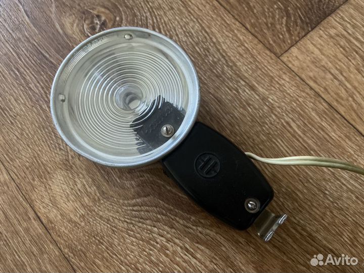 Советская фотовспышка Чайка