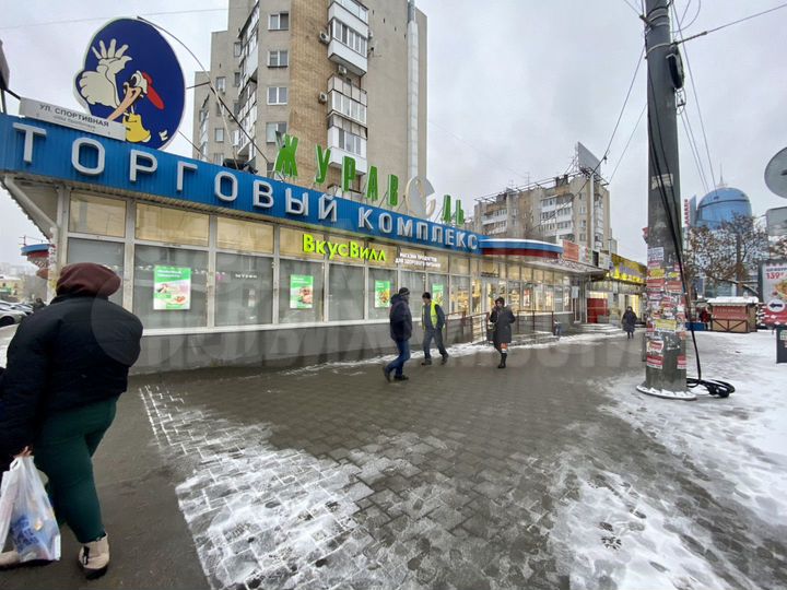 Аренда секции в ТЦ около жд Вокзала