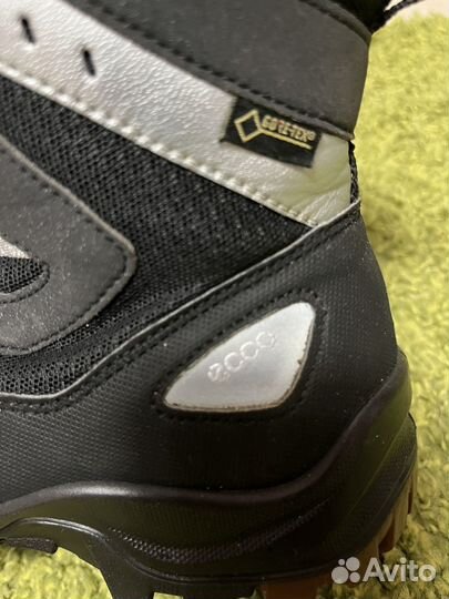 Ботинки зимние ecco 33