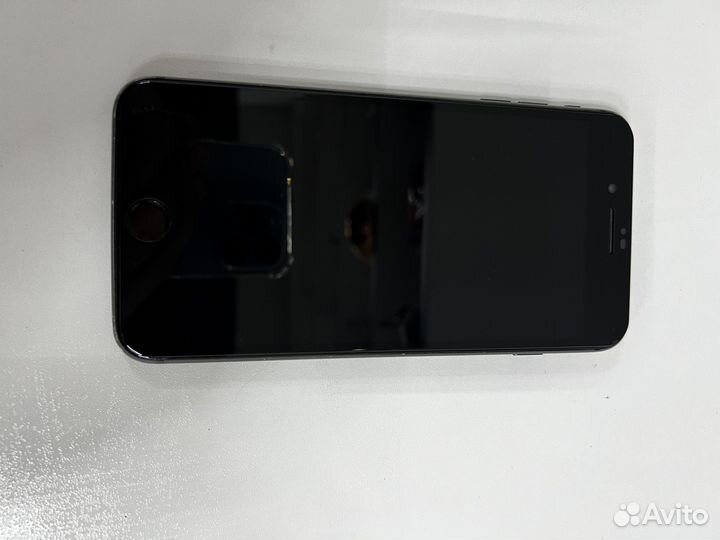 iPhone 8 Plus, 256 ГБ