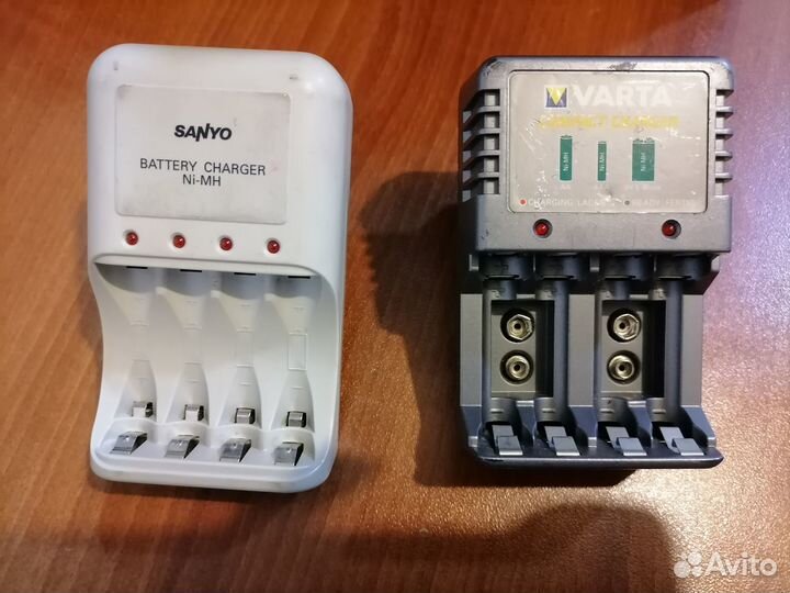 Зарядное устройство для аккумуляторных батареек