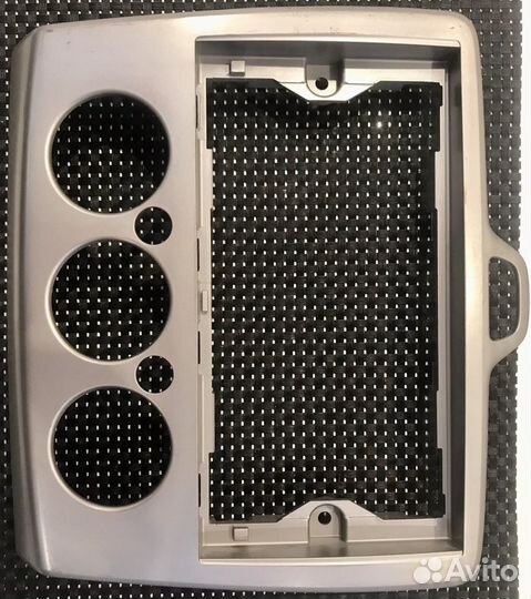 Накладка на переднюю панель