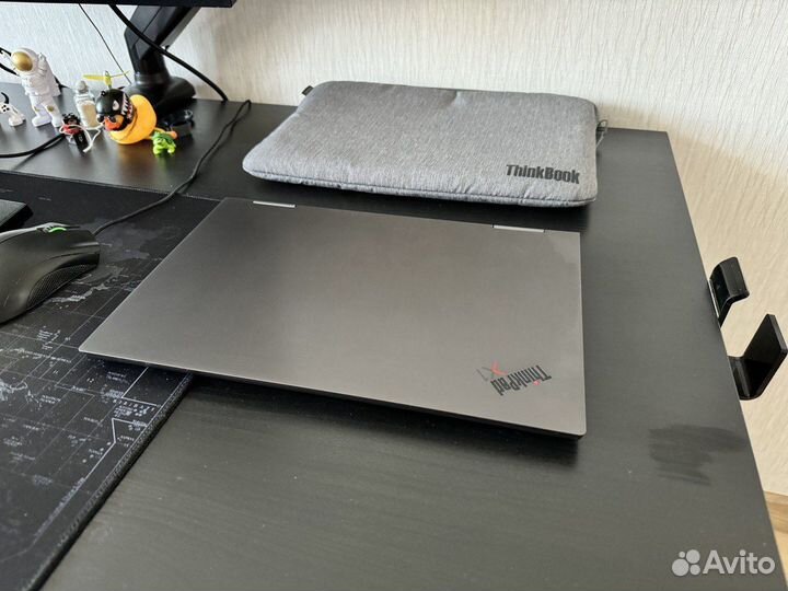 Lenovo ThinkPad X1 Yoga Gen 5