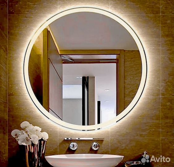 Круглое зеркало с подсветкой в ванную