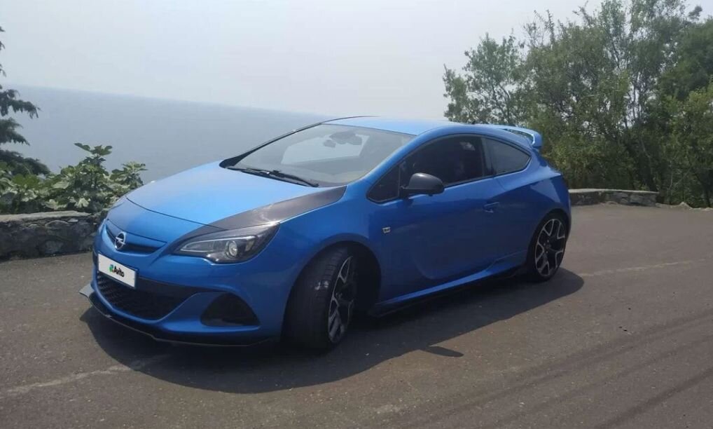 Opel Astra OPC