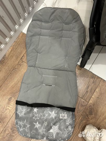 Коляска прогулочная inglesina