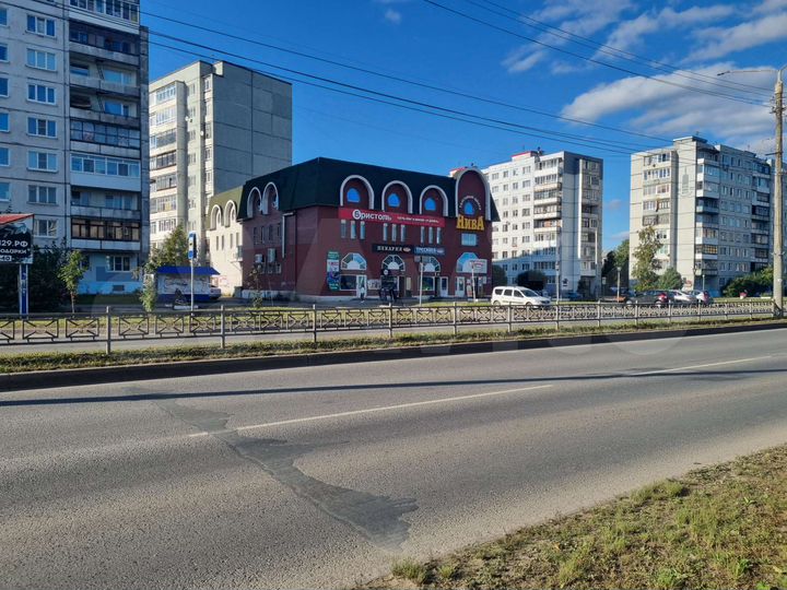 Торговая площадь, 16 м²