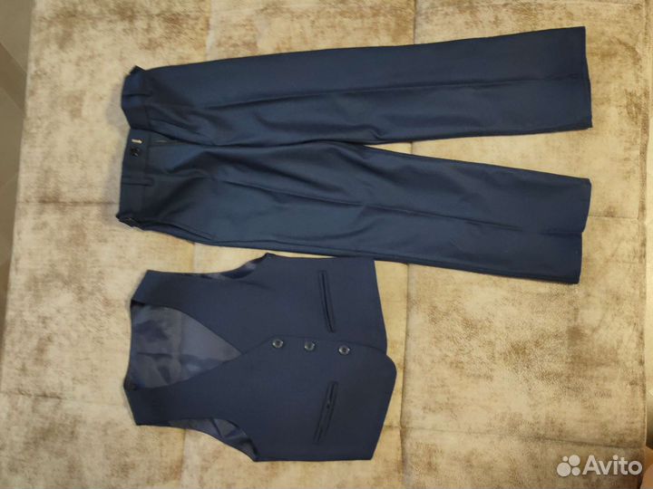 Костюм жилетка и брюки 116