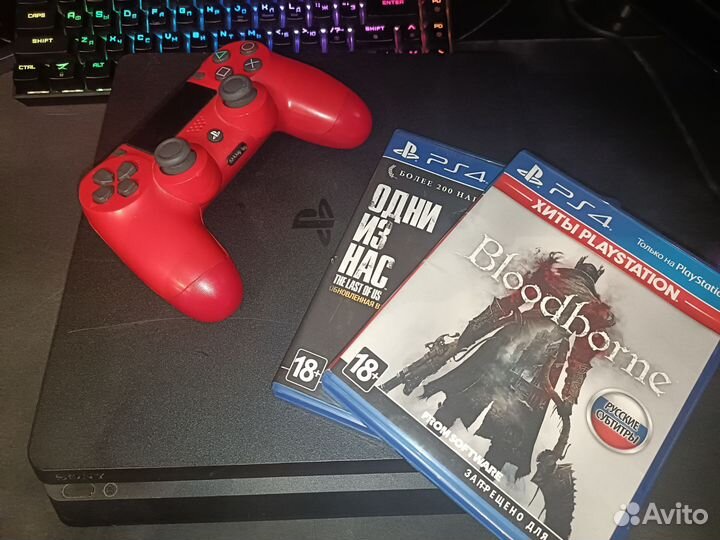 Sony PlayStation 4 Slim (1Tb)
