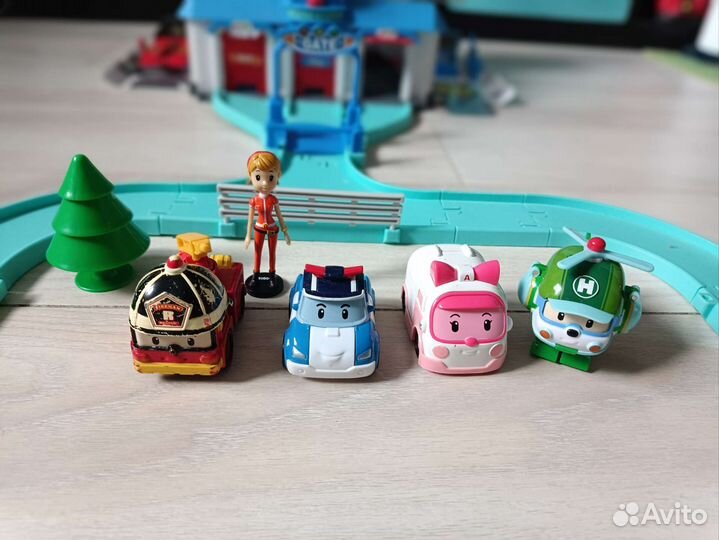 База Робокар Полли с машинками, самолёт Кэри