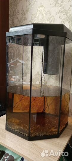 Аквариум с крышкой, заводской 100л