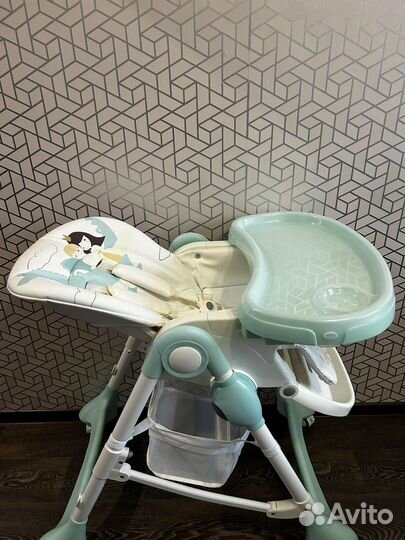 Стульчик для кормления corol