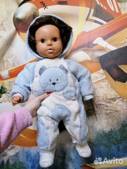 Кукла очень большая