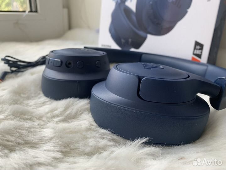 Беспроводные наушники JBL tune 770NC