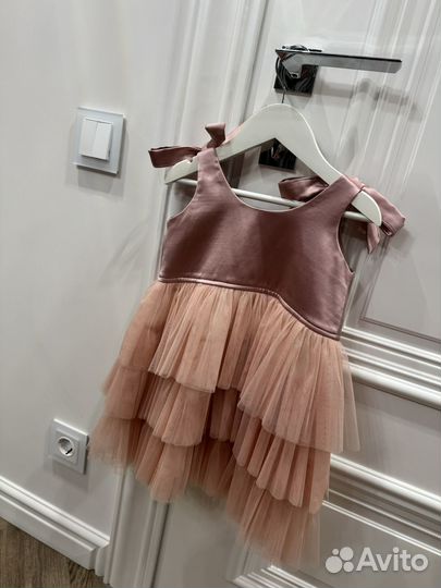 Платье праздничное для девочки