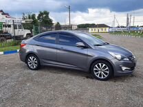 Hyundai Solaris 1.6 AT, 2015, 90 000 км, с пробегом, цена 1 310 000 руб.