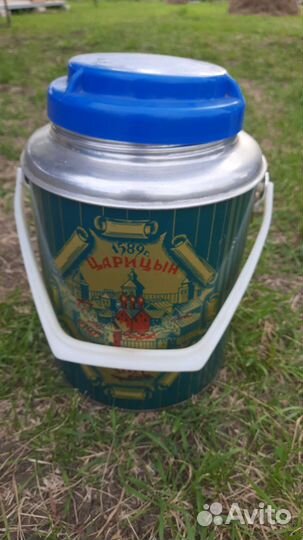 Термос с металлической колбой
