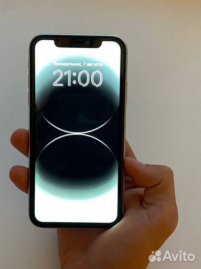 iPhone 11