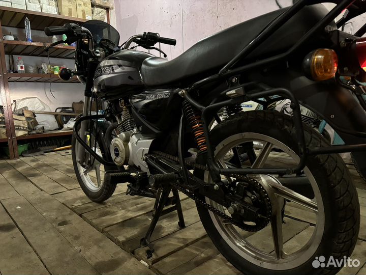 Bajaj boxer bm150