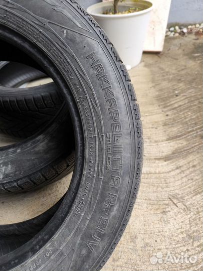 Nokian Tyres Hakkapeliitta R2 SUV 225/60 R17