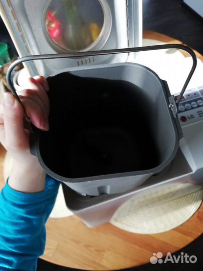 Хлебопечка lg