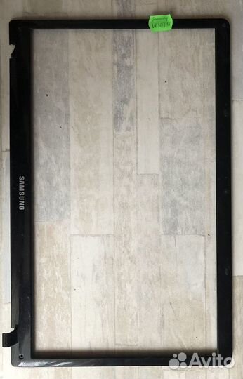 Samsung np300e5x корпус