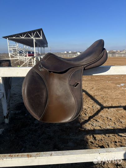Седло для лошади конкурное