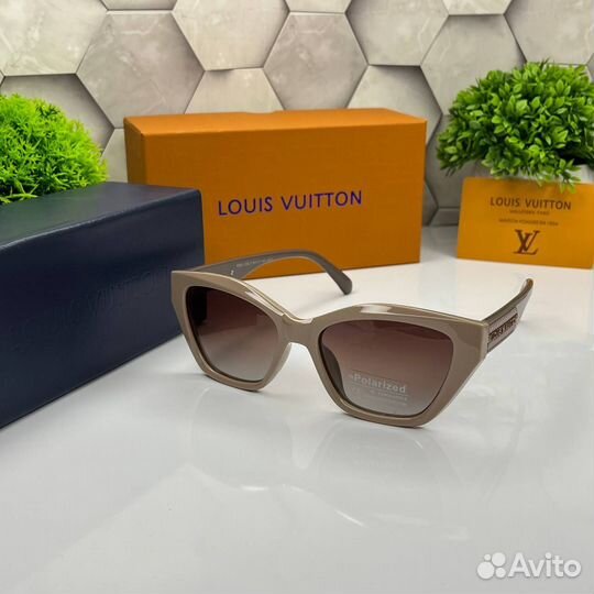 Солнцезащитные очки louis vuitton