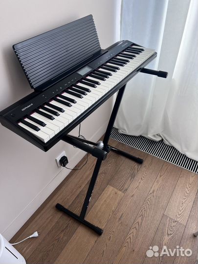 Цифровое фортепиано Roland GO:Piano (GO-61P)