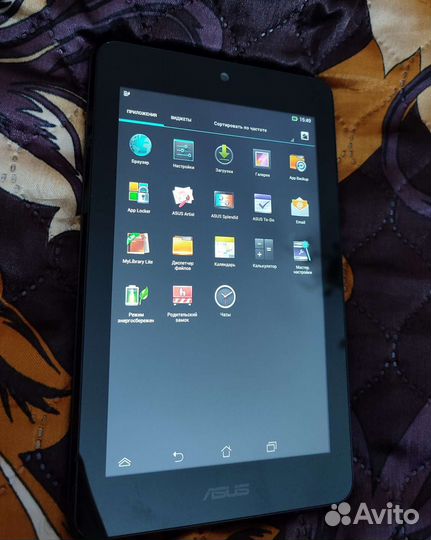 Планшет asus MeMO Pad HD 7 ME173X 16Gb