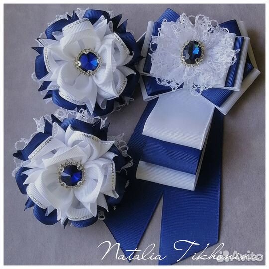 Галстук жабо и круглые бантики к нему