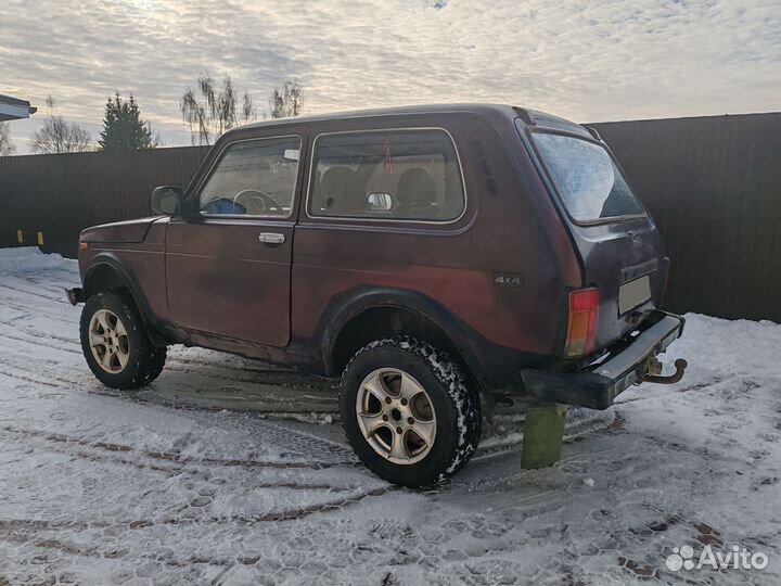 LADA 4x4 (Нива) 1.7 МТ, 2011, 197 860 км