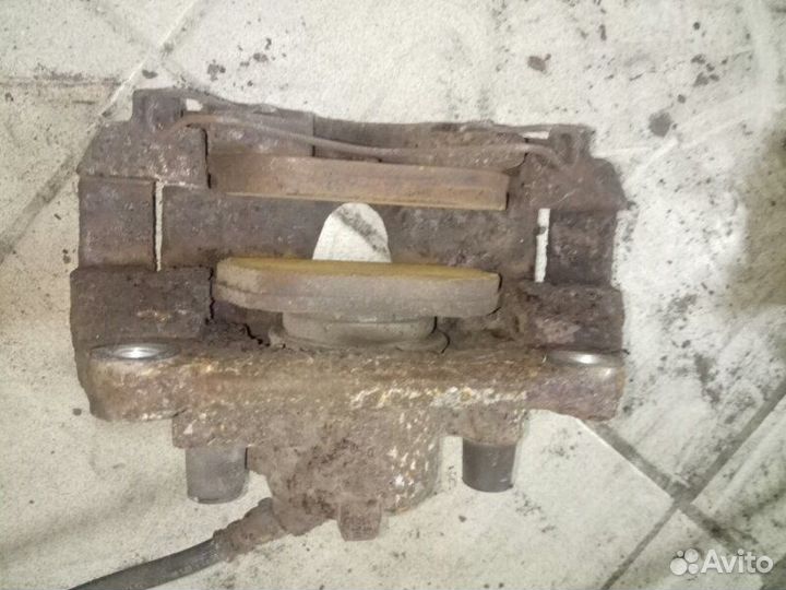 Суппорт передний правый Renault Scenic 2 К9К 2007