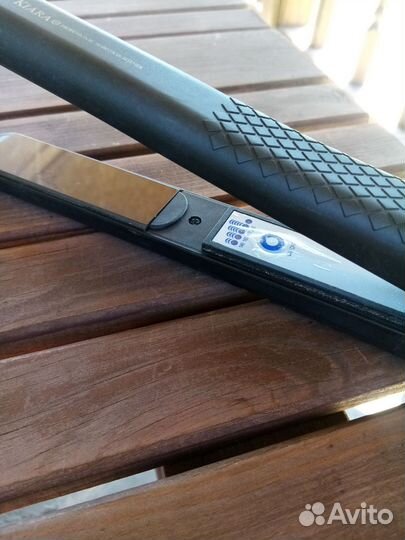 Выпрямитель для волос