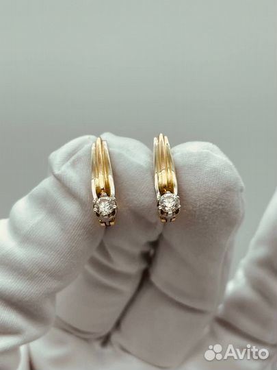 Золотые Серьги 585 пробы с бриллиантами. Рассрочка