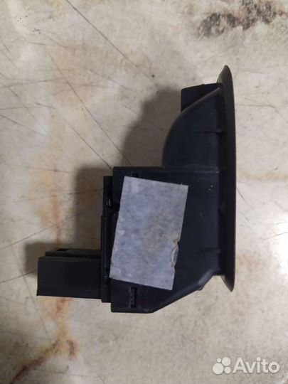 Кнопка стеклоподъемника volkswagen polo 5