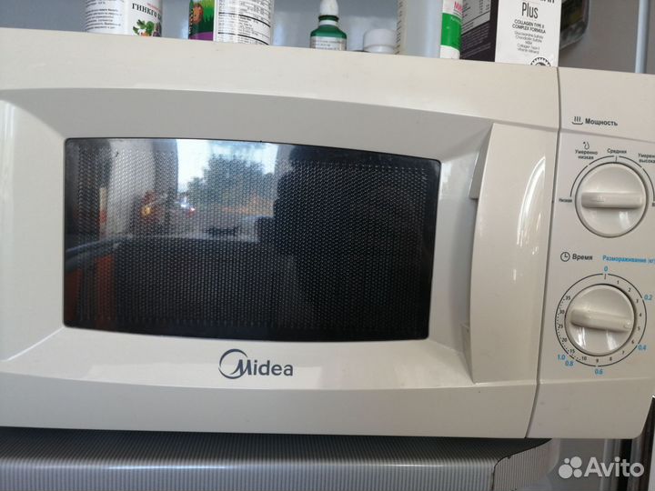 Микроволновая печь Midea
