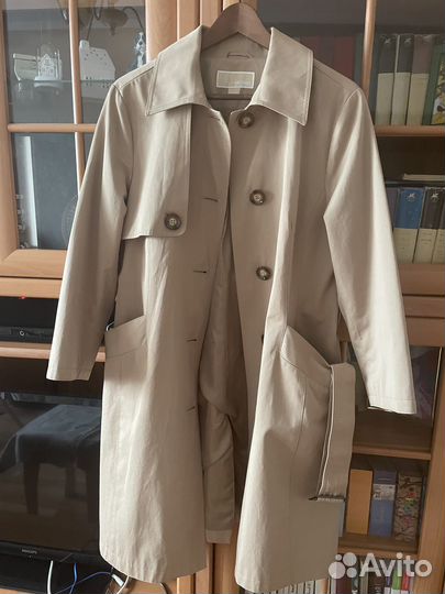 Плащ женский