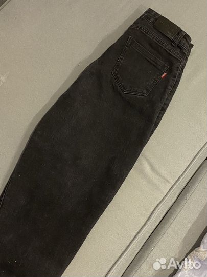 Джинсы женские широкие