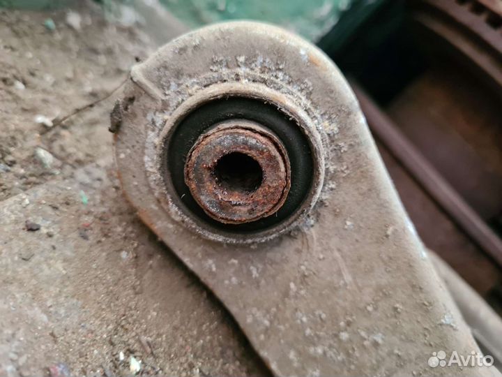 Рычаг задний Volvo S80 2