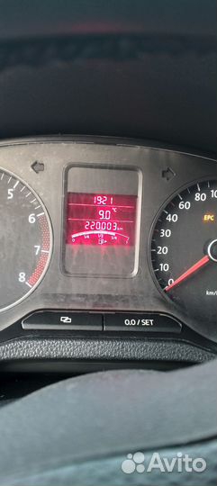 Volkswagen Polo 1.6 МТ, 2011, 220 000 км