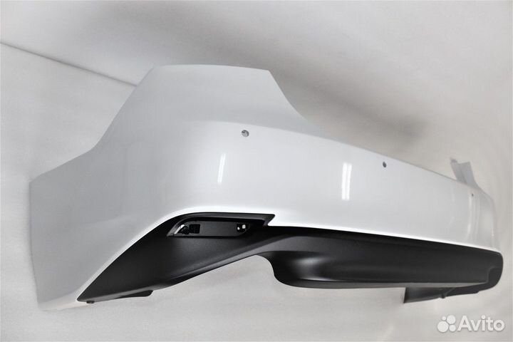 Camry 70 Рестайлинг задний бампер без дефектов